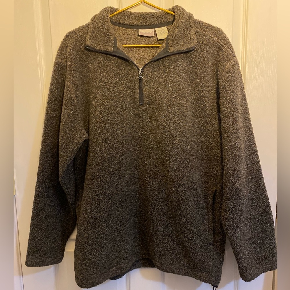 Men’s Fieldmaster Sweater- Size Medium
